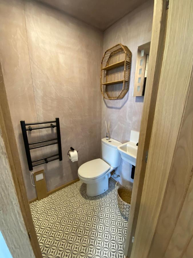Unique Luxurious Cabin On Sea View Working Croft Garrabost Exterior foto